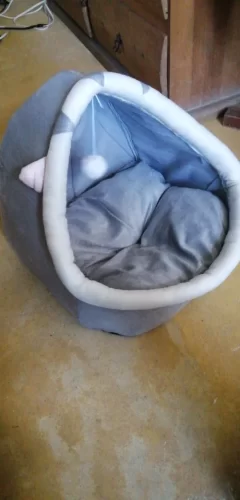 Pet Tent Cave Bed for Cats Small Dogs Self-Warming Cat Tent Bed Cat Hut Comfortable Pet Sleeping Bed Foldable Removable Washable photo review