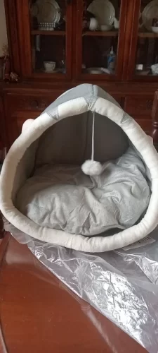 Pet Tent Cave Bed for Cats Small Dogs Self-Warming Cat Tent Bed Cat Hut Comfortable Pet Sleeping Bed Foldable Removable Washable photo review