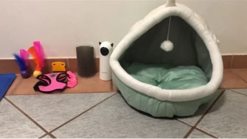 Pet Tent Cave Bed for Cats Small Dogs Self-Warming Cat Tent Bed Cat Hut Comfortable Pet Sleeping Bed Foldable Removable Washable photo review