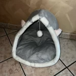 Pet Tent Cave Bed for Cats Small Dogs Self-Warming Cat Tent Bed Cat Hut Comfortable Pet Sleeping Bed Foldable Removable Washable photo review