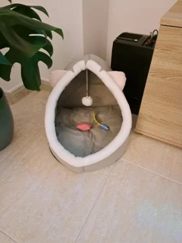 Pet Tent Cave Bed for Cats Small Dogs Self-Warming Cat Tent Bed Cat Hut Comfortable Pet Sleeping Bed Foldable Removable Washable photo review