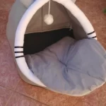 Pet Tent Cave Bed for Cats Small Dogs Self-Warming Cat Tent Bed Cat Hut Comfortable Pet Sleeping Bed Foldable Removable Washable photo review