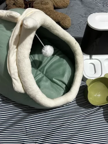 Pet Tent Cave Bed for Cats Small Dogs Self-Warming Cat Tent Bed Cat Hut Comfortable Pet Sleeping Bed Foldable Removable Washable photo review